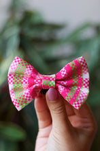 Load image into Gallery viewer, Bow Tie - Santa Monica